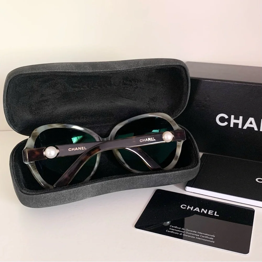 Chanel round tortoise shell Pearl sunglasses